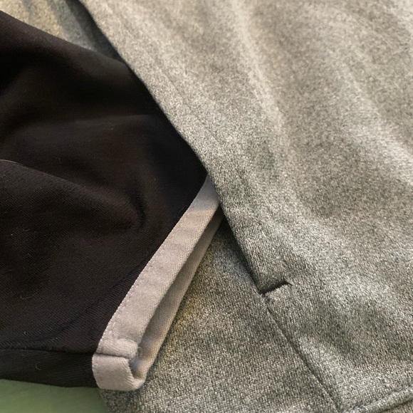 Los Angels Kings NHL Reebok lightweight kangaroo hoodie jacket - Picture 10 of 12